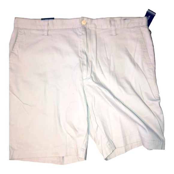 Nautica gray beige soft twill 9” classic fit stretch deck shorts. New size 40 - Picture 1 of 6
